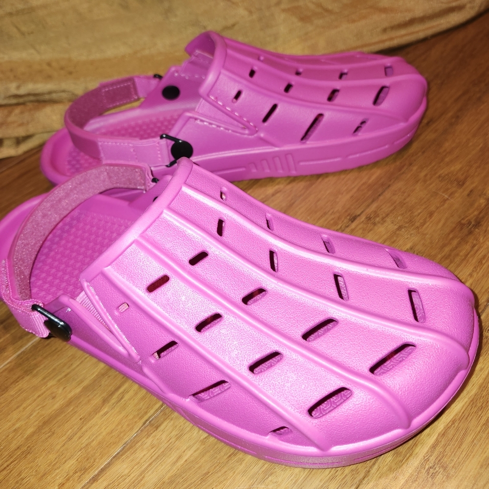 NEW The Rubber Clog by Comfortview